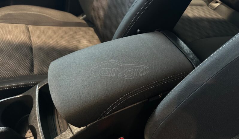 
								Nissan Qashqai 2016 full									