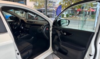 
										Nissan Qashqai 2016 full									