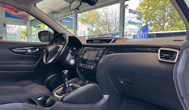 
								Nissan Qashqai 2016 full									