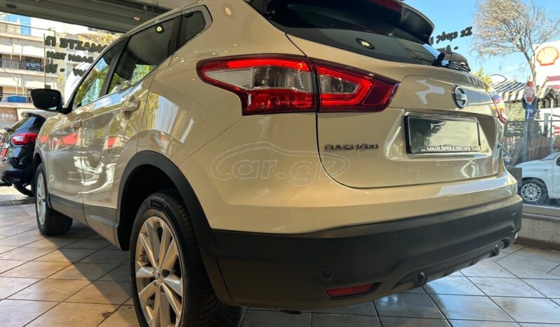 
								Nissan Qashqai 2015 full									