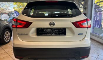 
										Nissan Qashqai 2015 full									