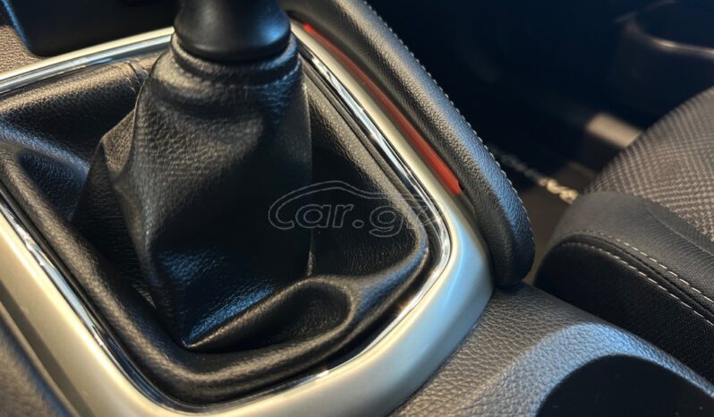 
								Nissan Qashqai 2015 full									