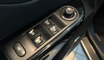 
										Renault Captur 2017 full									