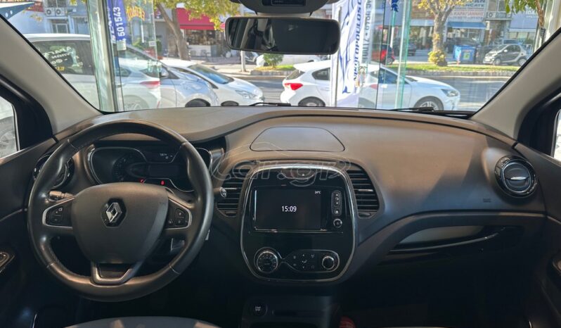 
								Renault Captur 2017 full									