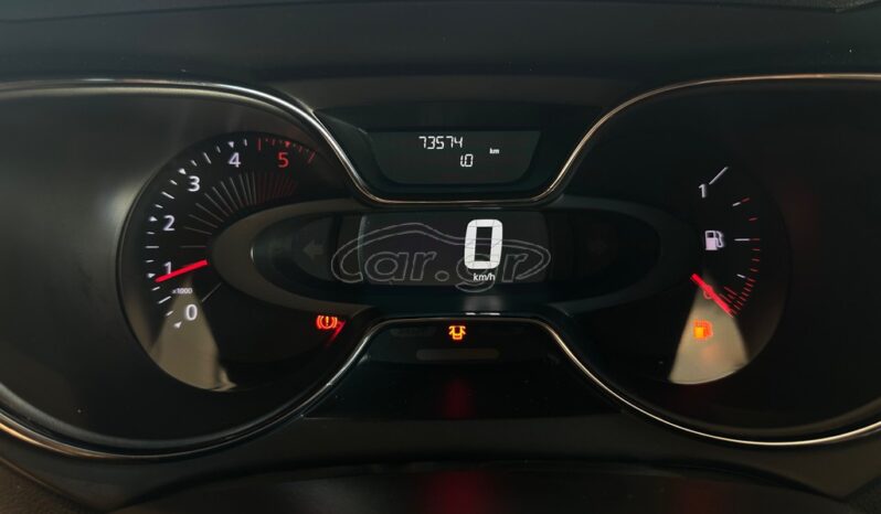 
								Renault Captur 2017 full									