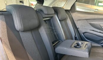 
										Peugeot 3008 2019 full									