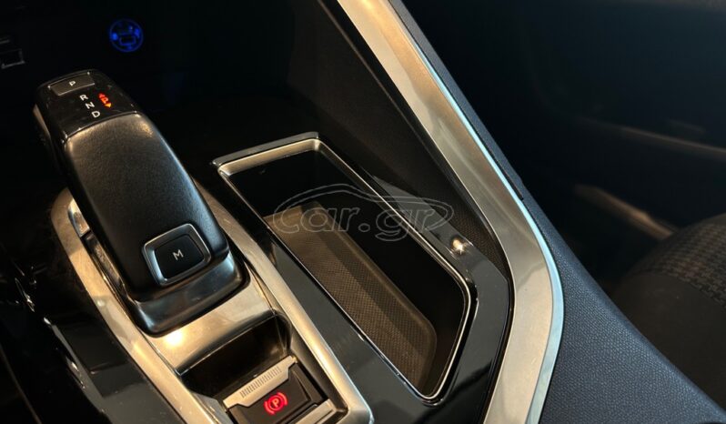 
								Peugeot 3008 2019 full									