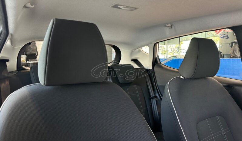 
								Ford Fiesta 2018 full									