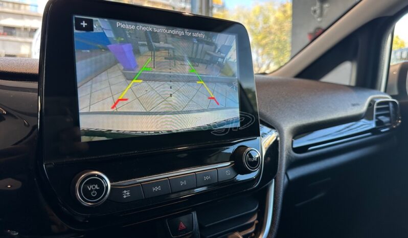 
								Ford Fiesta 2018 full									