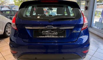 
										Ford Fiesta 2016 TITANIUM full									