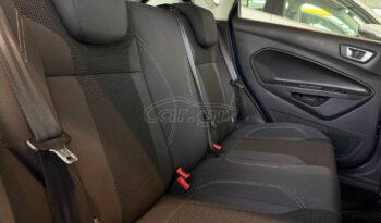 
										Ford Fiesta 2016 TITANIUM full									