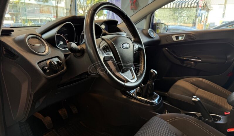 
								Ford Fiesta 2016 TITANIUM full									