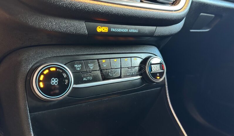 
								Ford Fiesta 2018 ECOBOOST full									