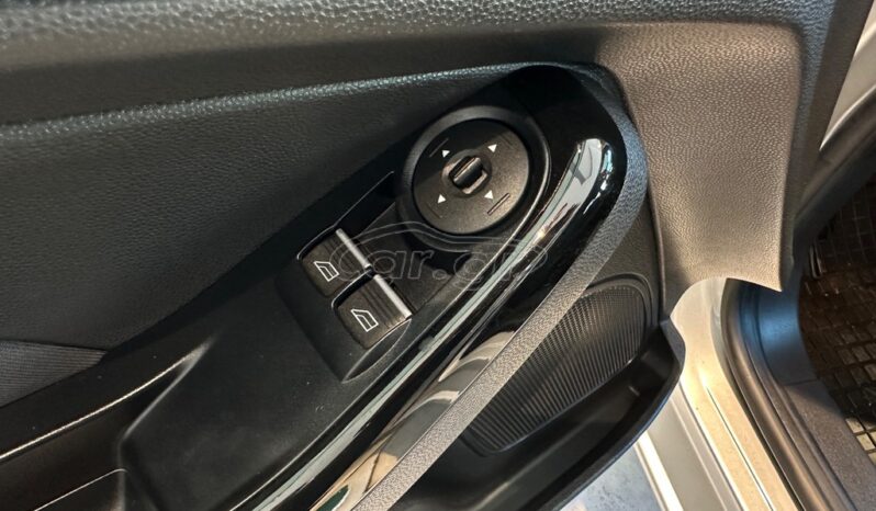 
								Ford Fiesta 2015 TITANIUM EURO 6 full									