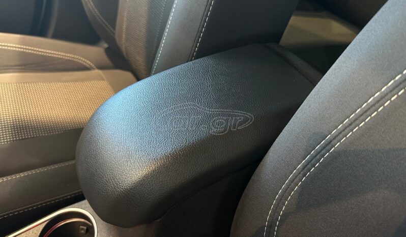 
								Ford Fiesta 2015 TITANIUM EURO 6 full									