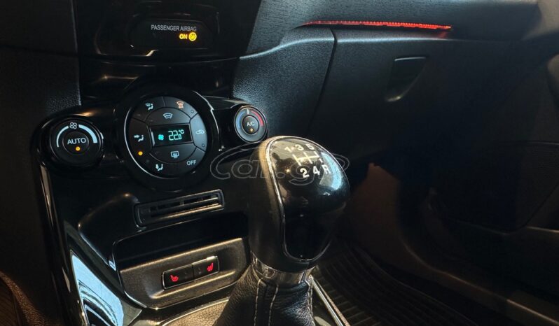 
								Ford Fiesta 2015 TITANIUM EURO 6 full									