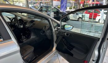 
										Ford Fiesta 2015 TITANIUM EURO 6 full									