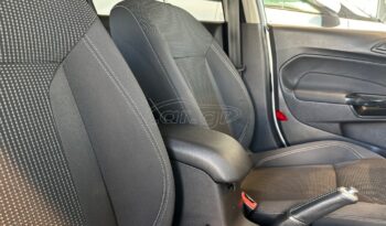 
										Ford Fiesta 2015 TITANIUM EURO 6 full									