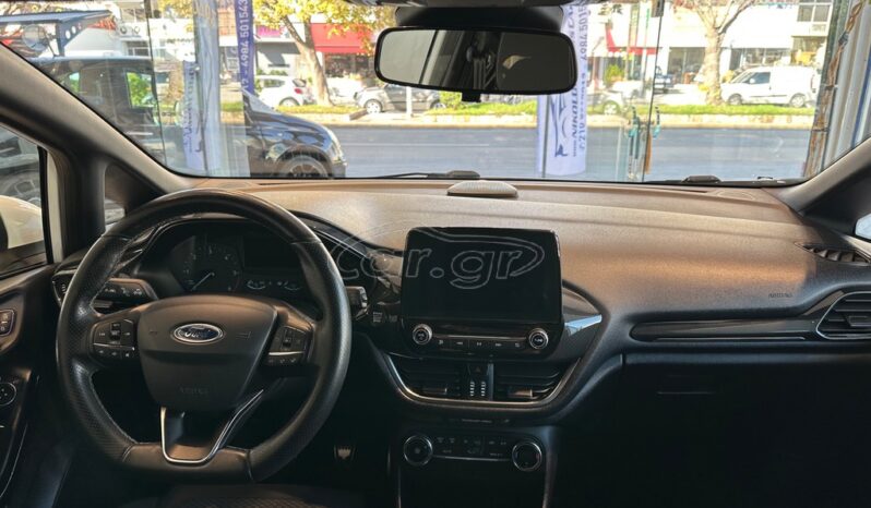 
								Ford Fiesta 2018 ST LINE DIESEL full									