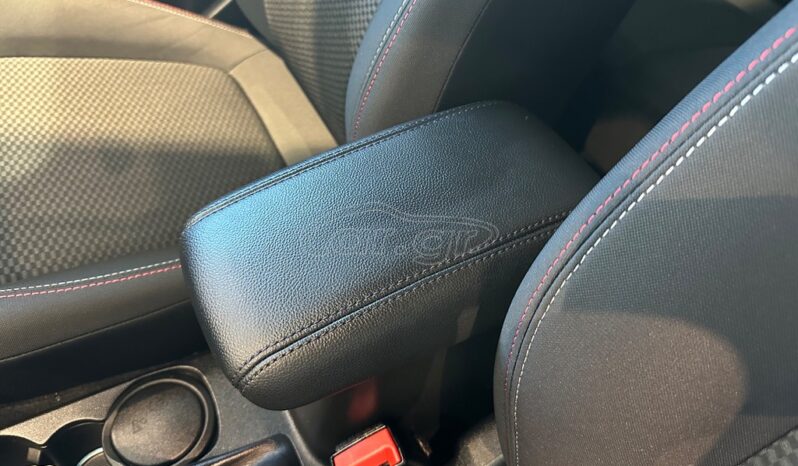 
								Ford Fiesta 2018 ST LINE DIESEL full									