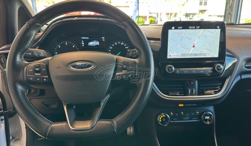 
								Ford Fiesta 2018 ST LINE DIESEL full									