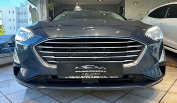 
										Ford Focus 2019 TITANIUM full									