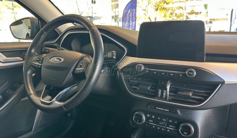 
								Ford Focus 2019 TITANIUM full									