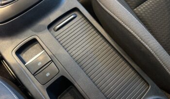 
										Ford Focus 2019 TITANIUM full									