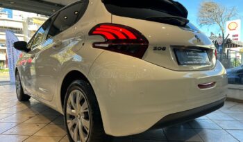 
										Peugeot 208 2018 full									