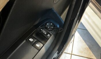 
										Peugeot 208 2018 full									