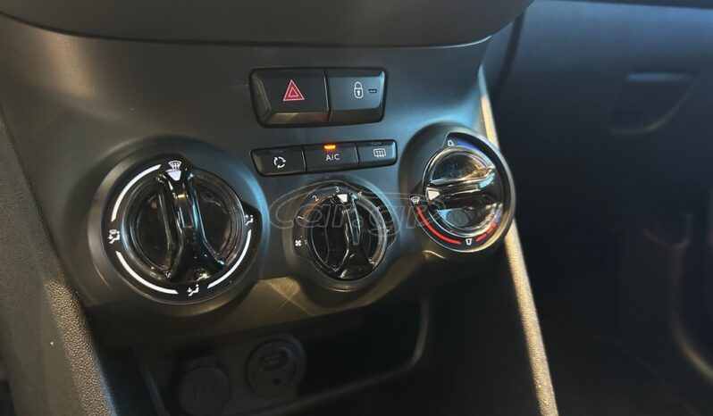 
								Peugeot 208 2018 full									