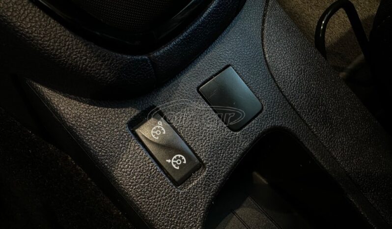 
								Renault Clio 2016 full									