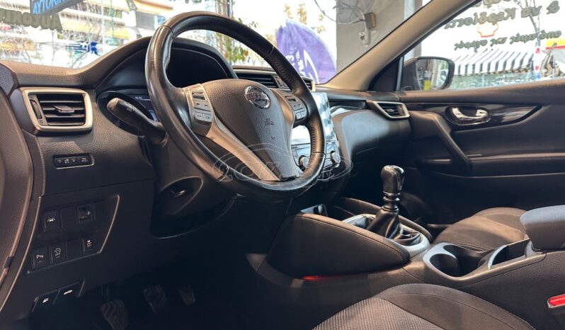 
								Nissan Qashqai 2016 full									