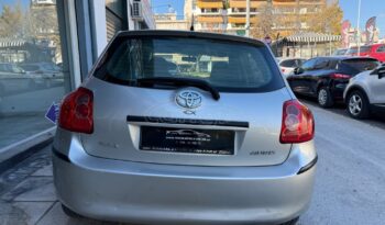
										Toyota Auris 2010 full									