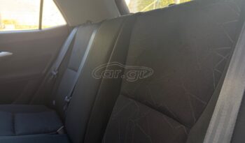 
										Toyota Auris 2010 full									