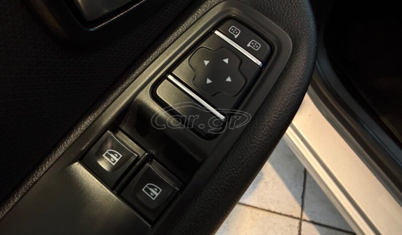 
								Renault Clio 2017 full									