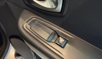 
										Renault Clio 2017 full									