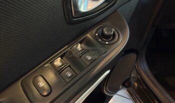 
										Renault Clio 2016 full									