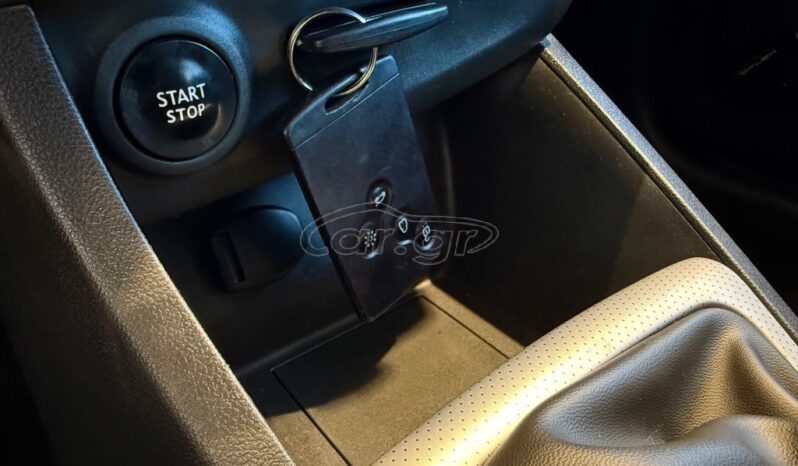 
								Renault Clio 2016 full									