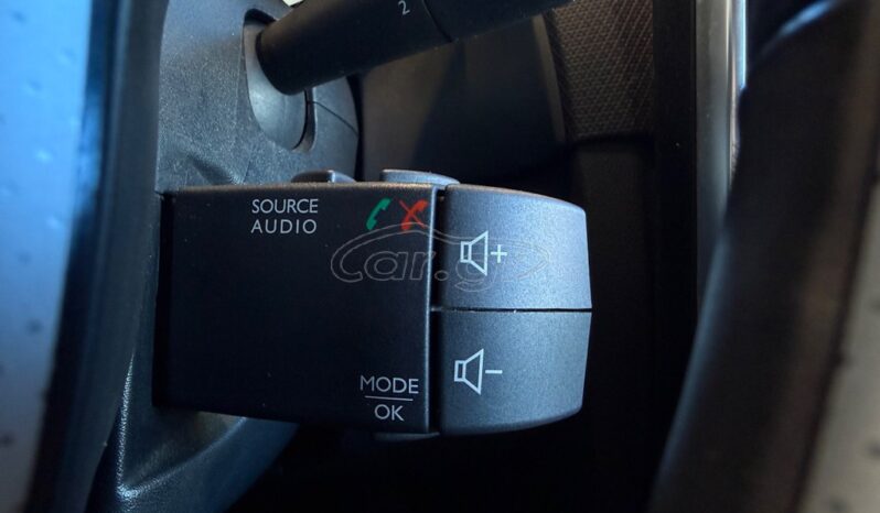 
								Renault Clio 2016 full									