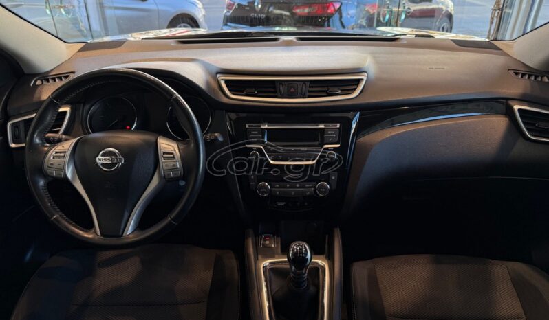 
								Nissan Qashqai 2016 full									