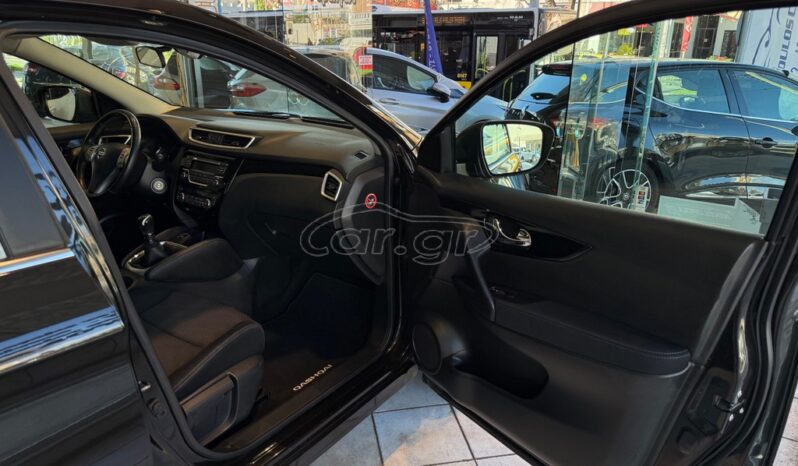 
								Nissan Qashqai 2016 full									