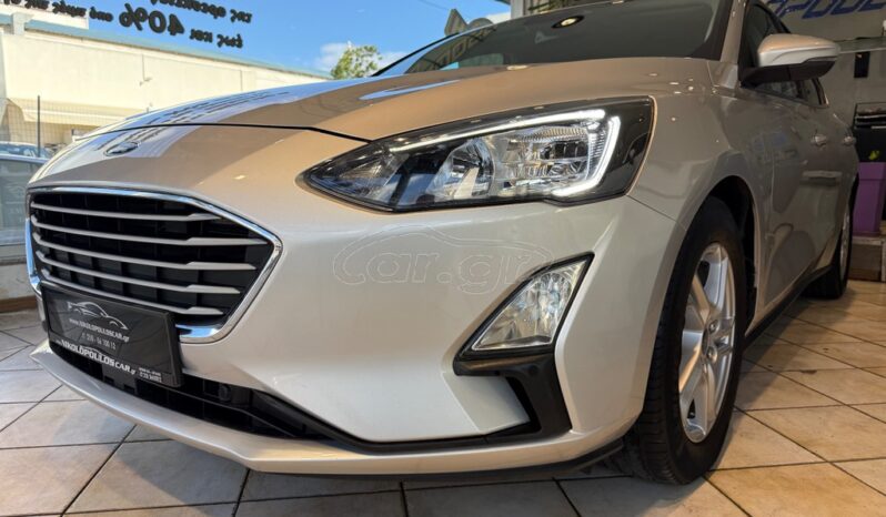 
								Ford Focus 2020 TITANIUM full									