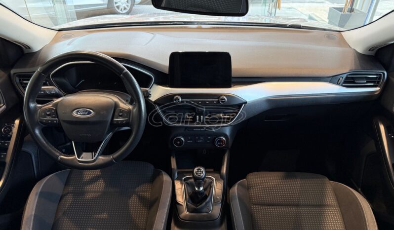 
								Ford Focus 2020 TITANIUM full									