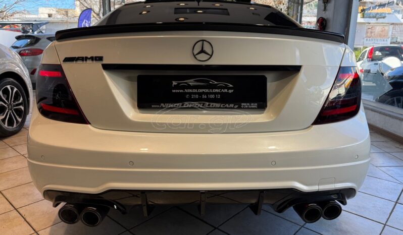 
								Mercedes-Benz C250 2013 AMG full									