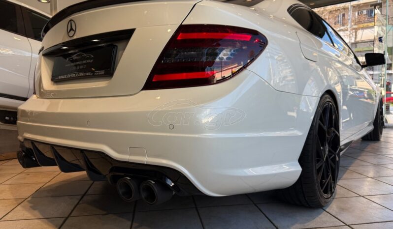 
								Mercedes-Benz C250 2013 AMG full									