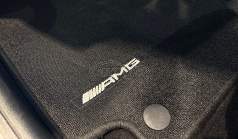 
								Mercedes-Benz C250 2013 AMG full									