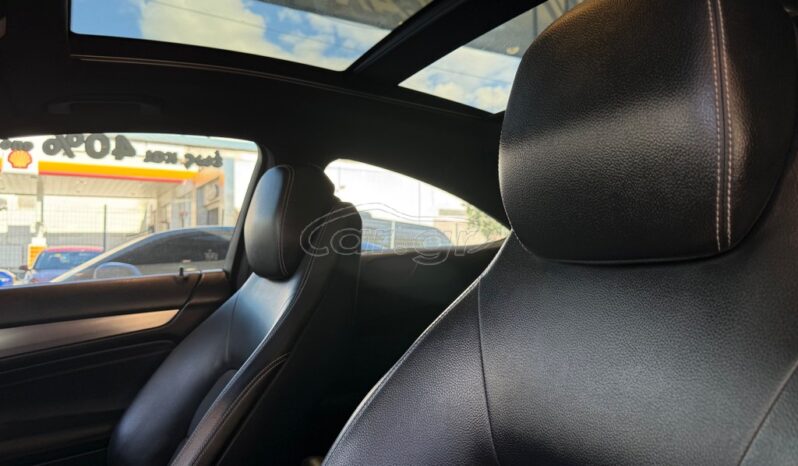 
								Mercedes-Benz C250 2013 AMG full									