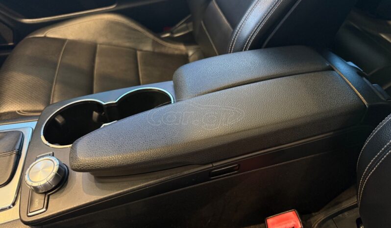 
								Mercedes-Benz C250 2013 AMG full									