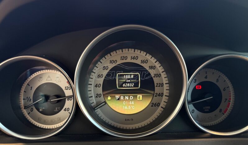 
								Mercedes-Benz C250 2013 AMG full									